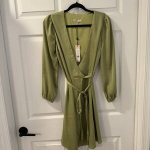 BCBGENERATION NWT $118 WOMENS Sz 2  WRAP Dress Avocado Green New